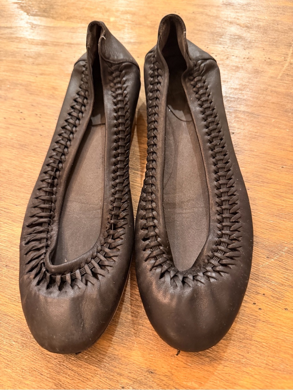 Stuart Weitzman Women's Black Leather Braided Ballet Flats 8.5